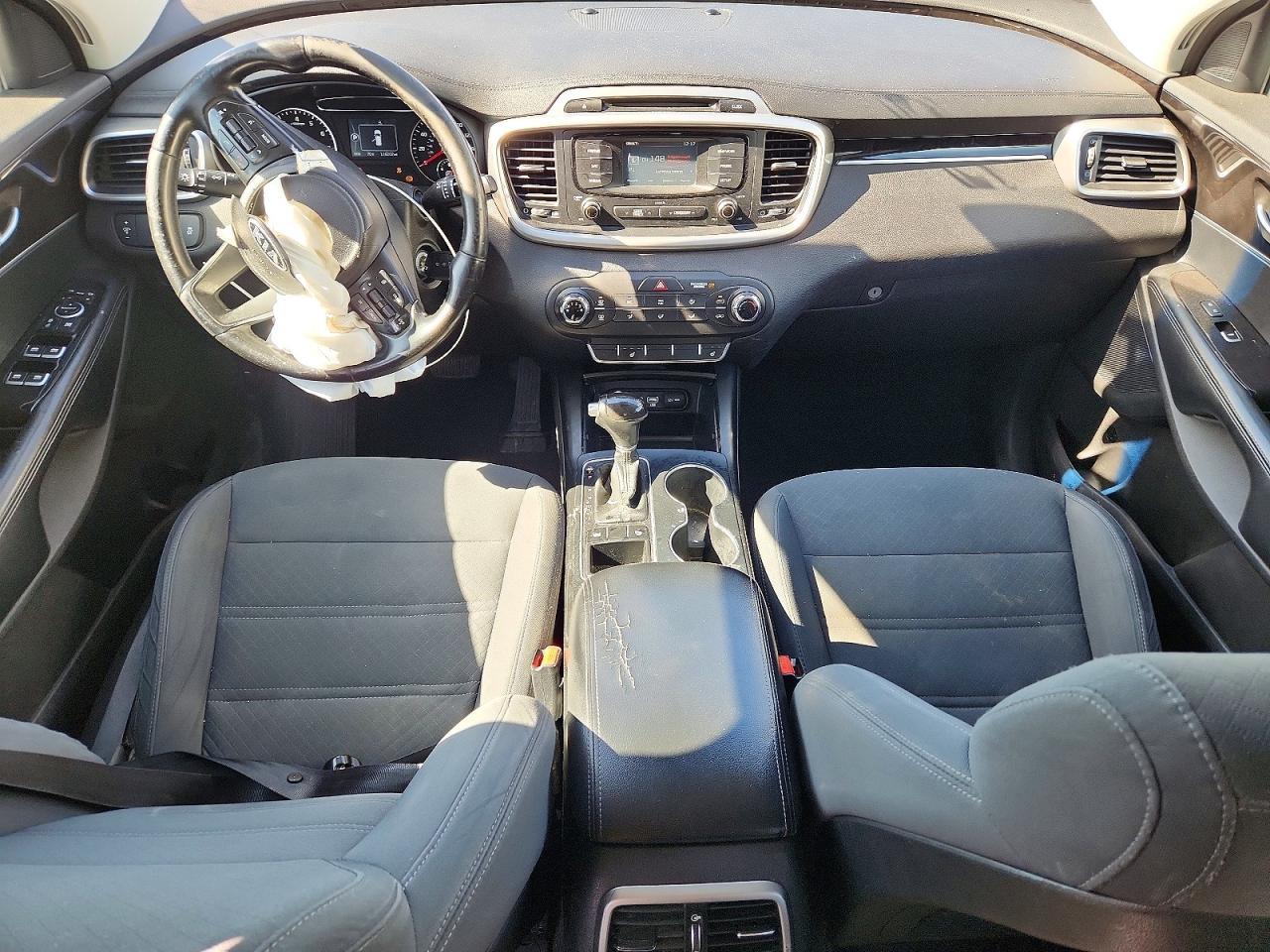 2016 KIA SORENTO