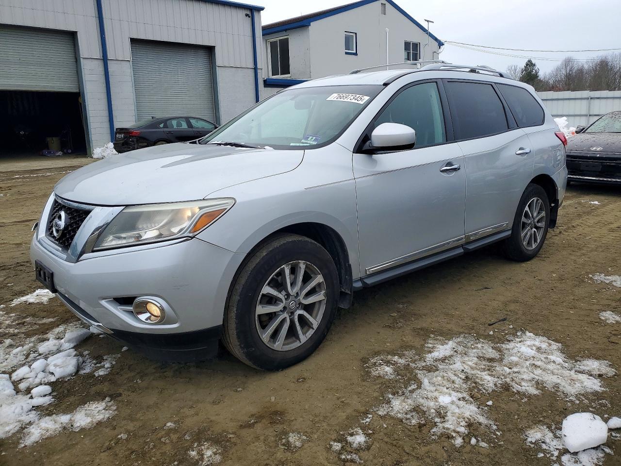2013 NISSAN PATHFINDER