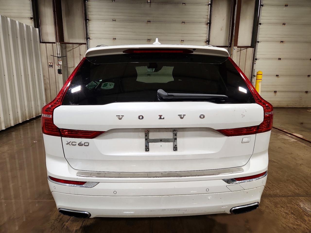 2021 VOLVO XC60