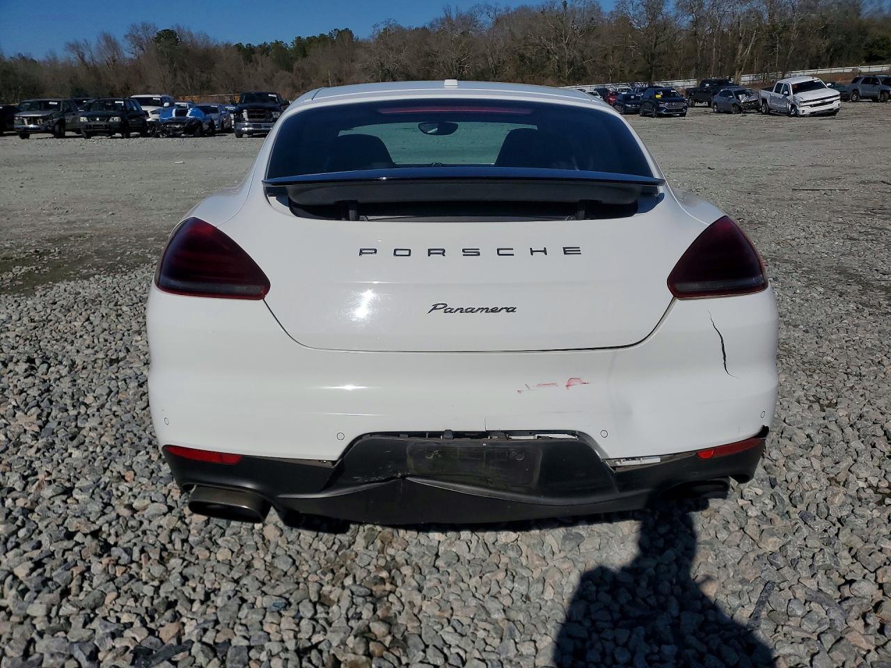 2016 PORSCHE Panamera