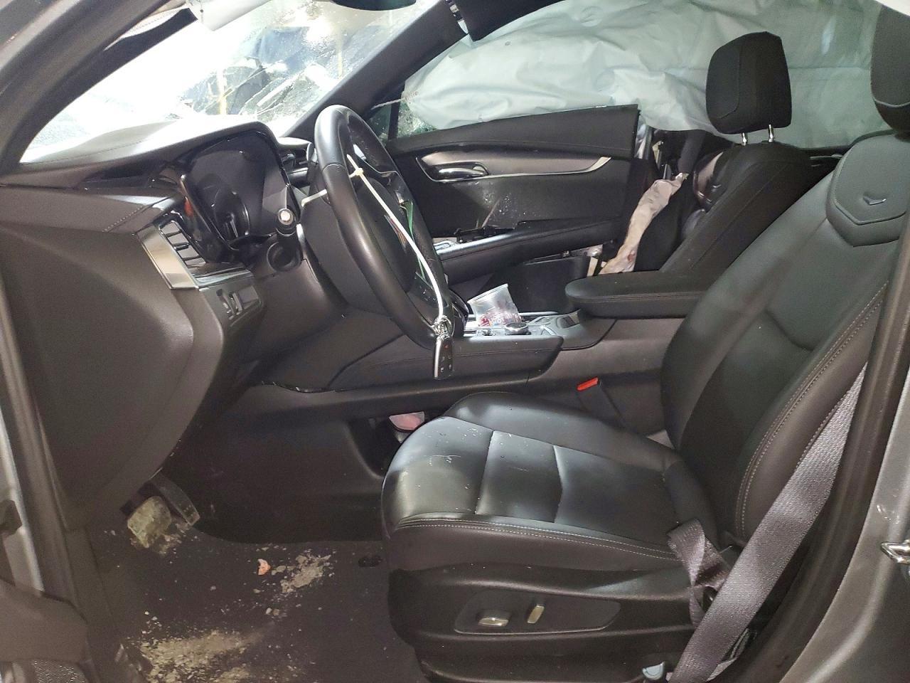 2025 CADILLAC XT6