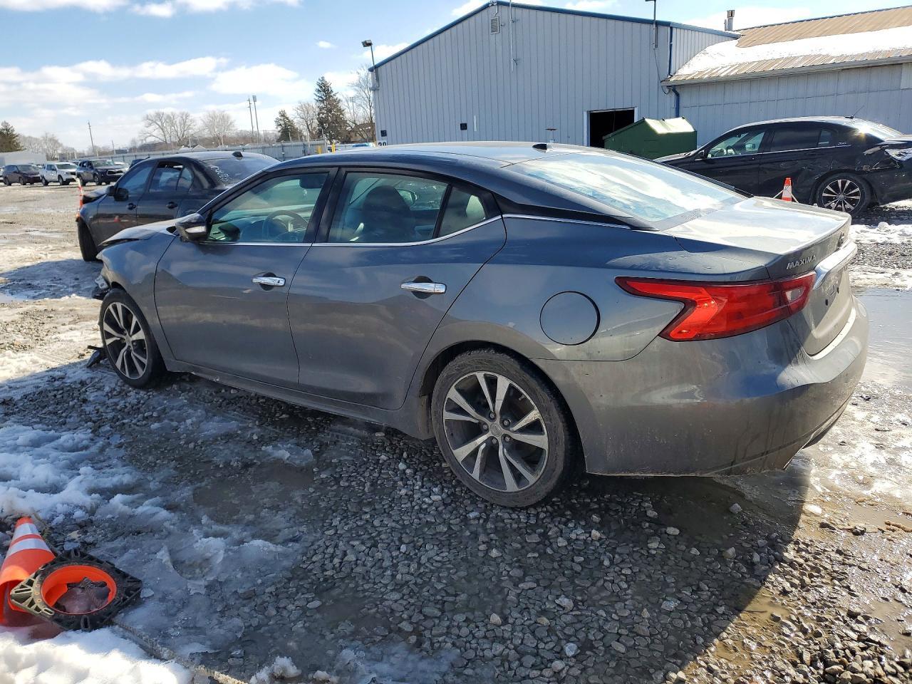 2018 NISSAN Maxima