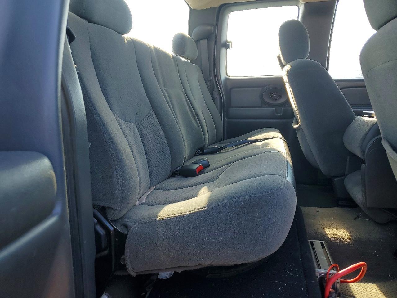 2004 CHEVROLET Silverado