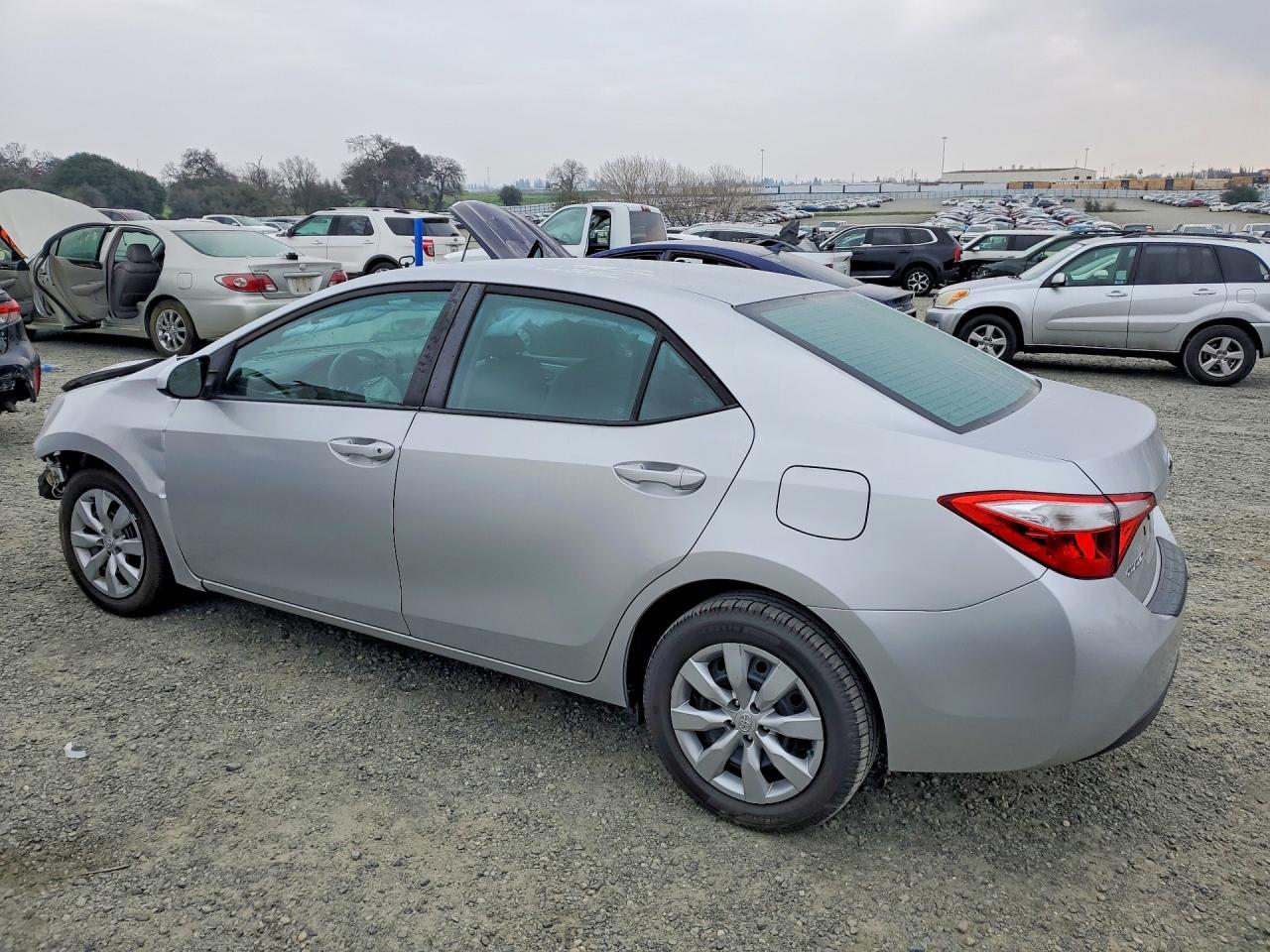 2016 TOYOTA COROLLA