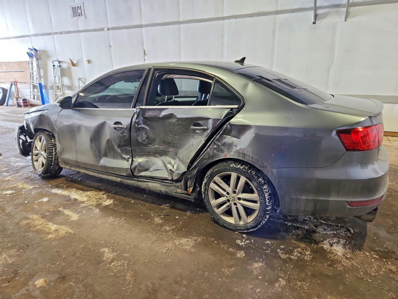 2012 VOLKSWAGEN JETTA