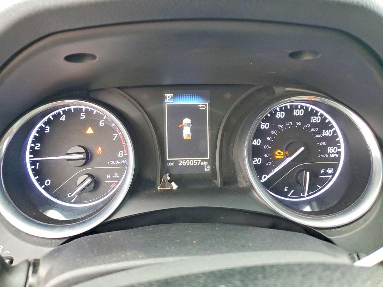 2018 TOYOTA CAMRY