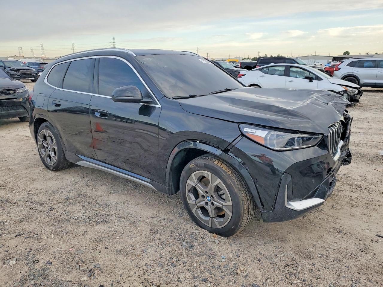 2025 BMW X1