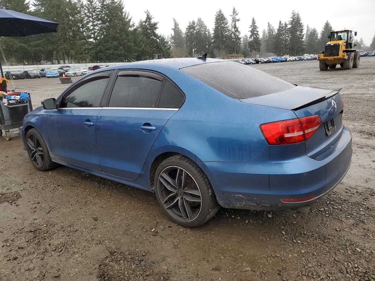 2015 VOLKSWAGEN JETTA