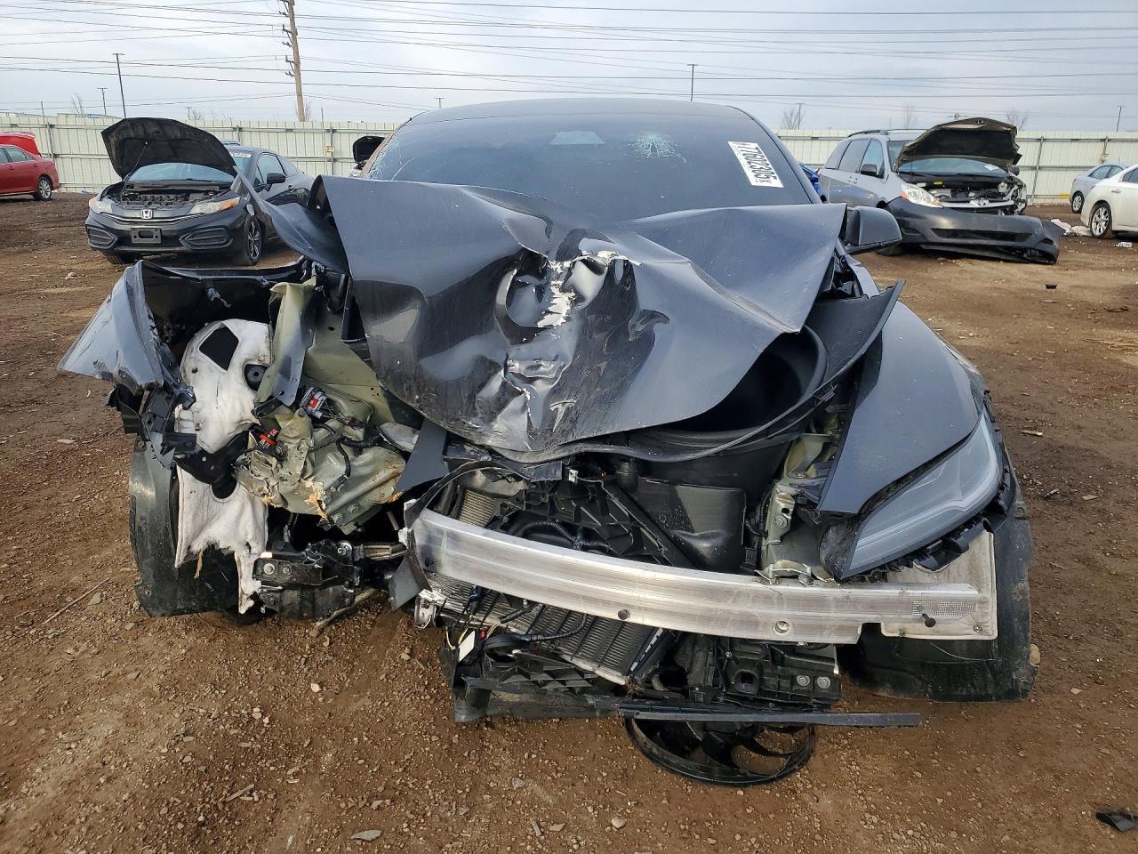 2025 TESLA MODEL 3