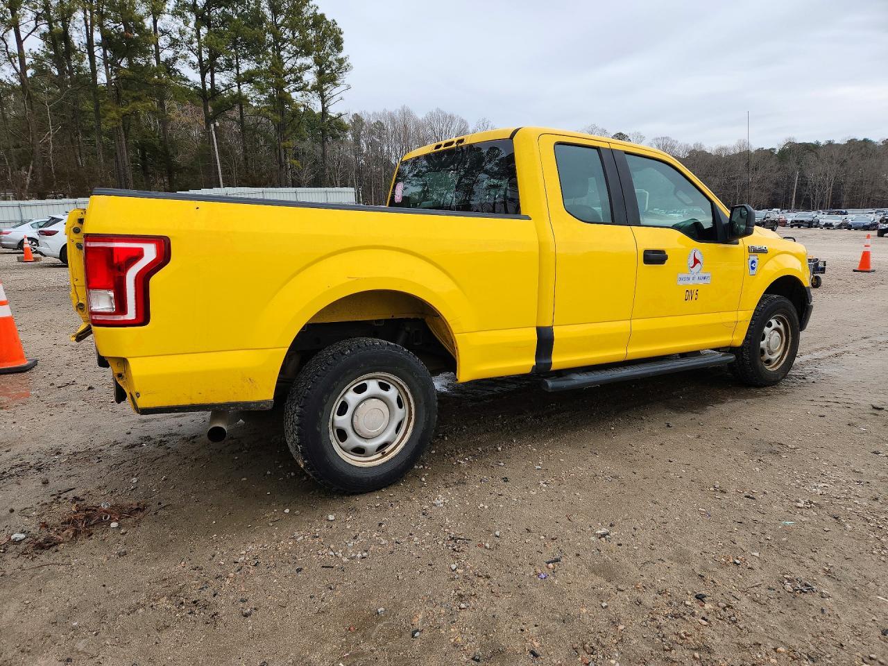 2015 FORD F-150