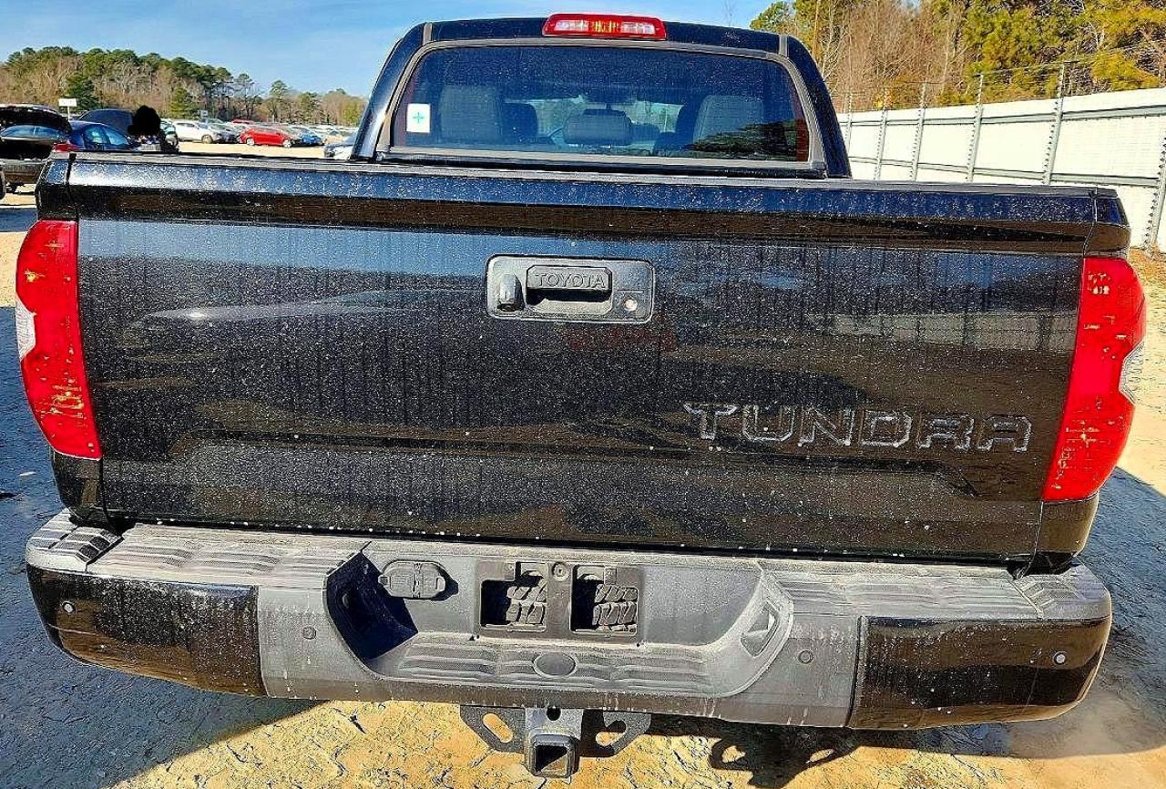 2015 TOYOTA TUNDRA