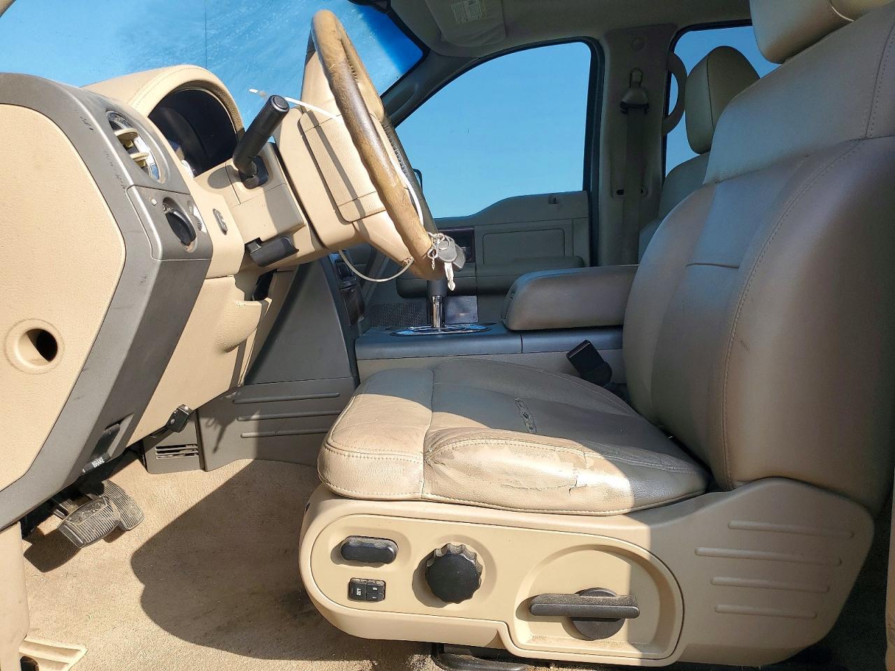 2005 FORD F-150 Lightning