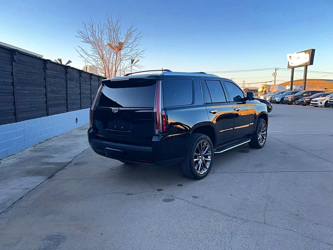 2019 CADILLAC ESCALADE