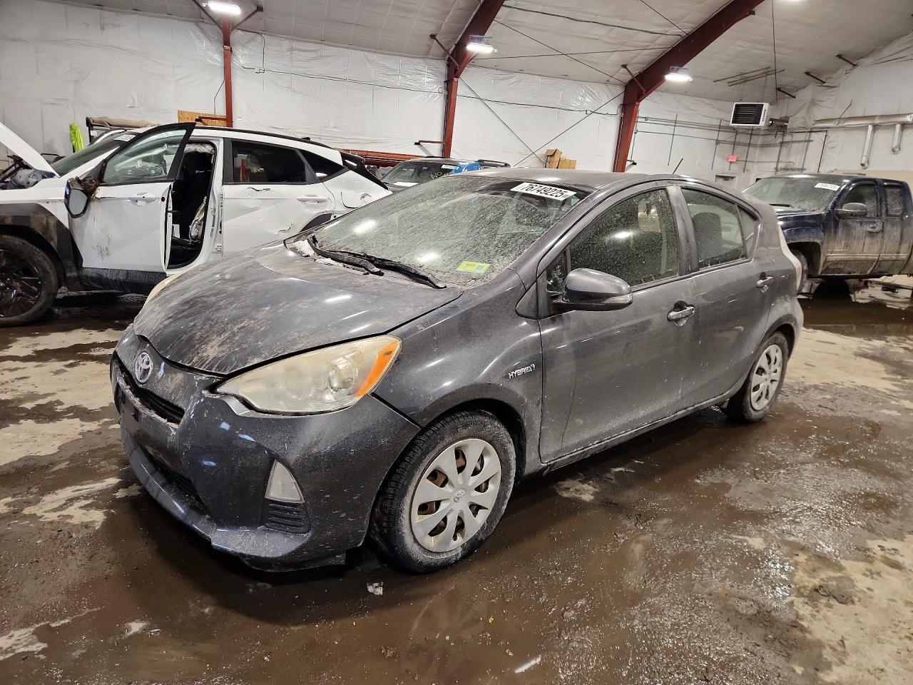 2012 TOYOTA Prius c