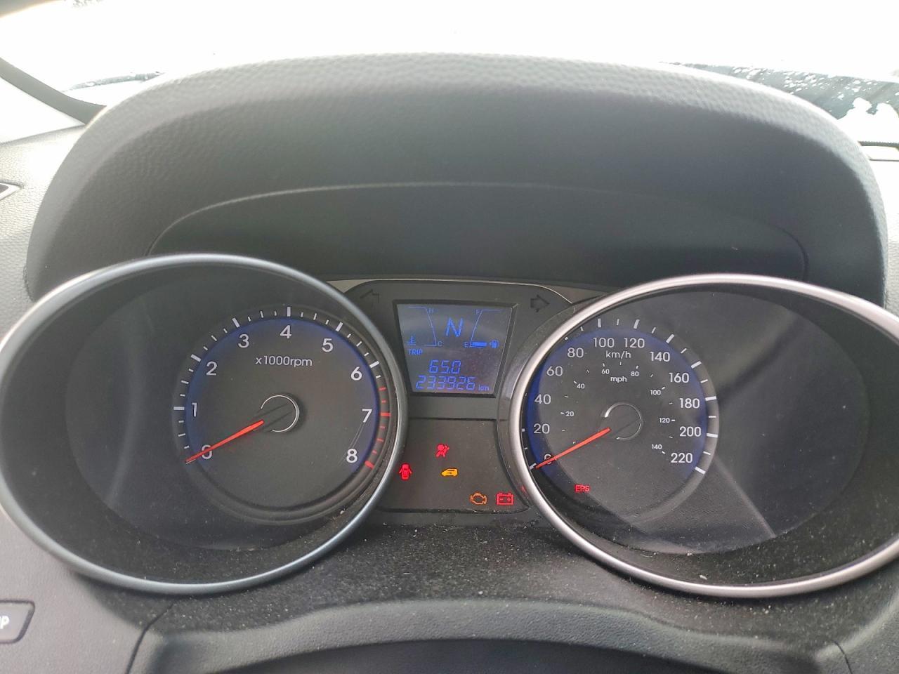 2010 HYUNDAI TUCSON