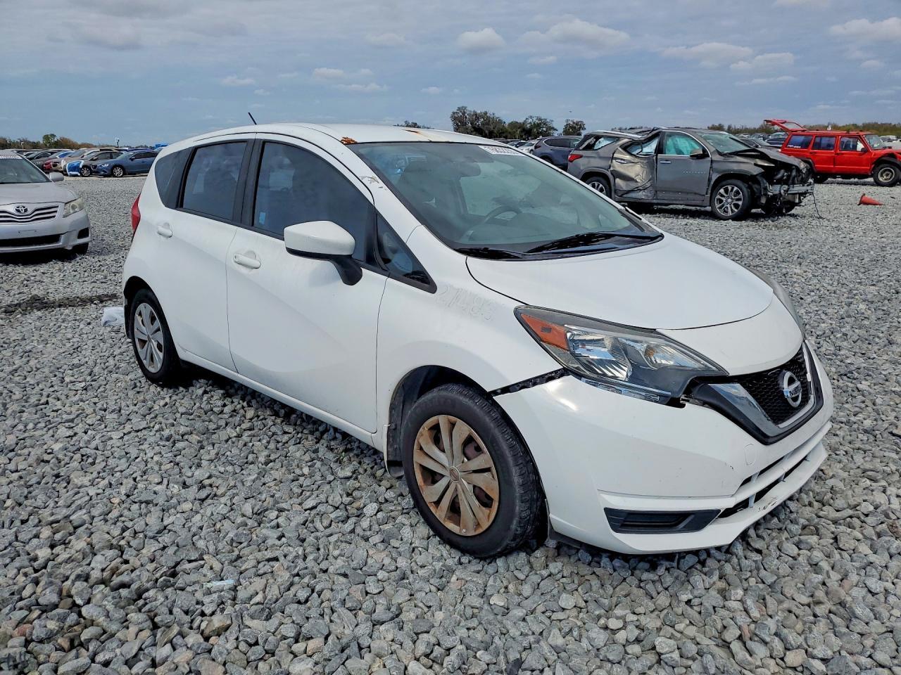 2018 NISSAN Versa Note