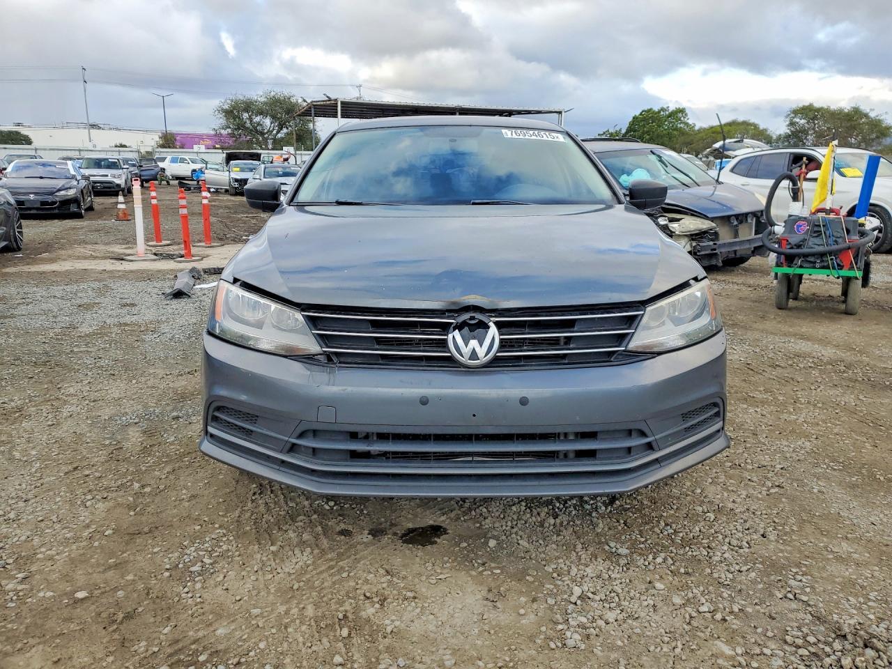 2016 VOLKSWAGEN JETTA