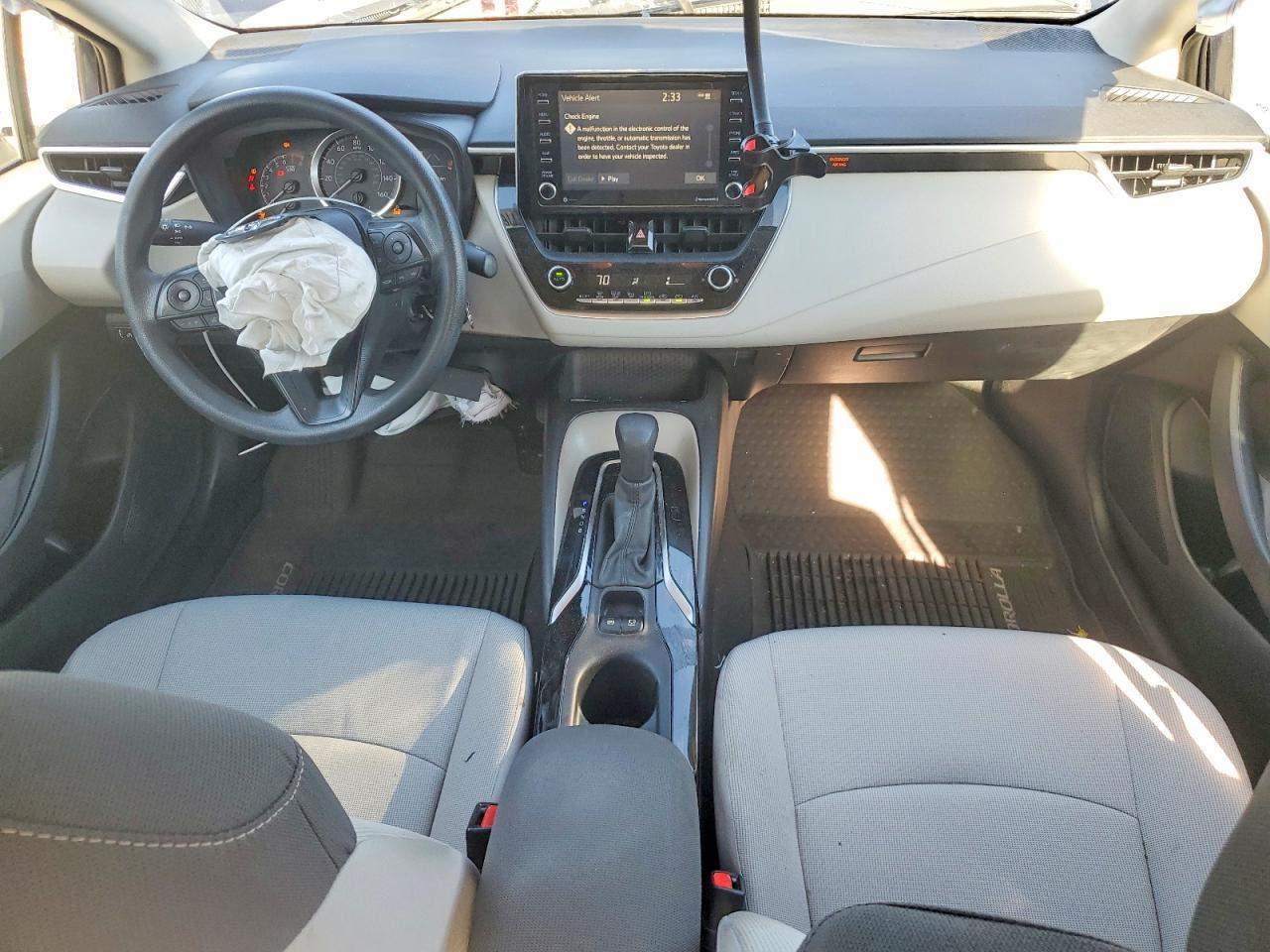 2021 TOYOTA COROLLA