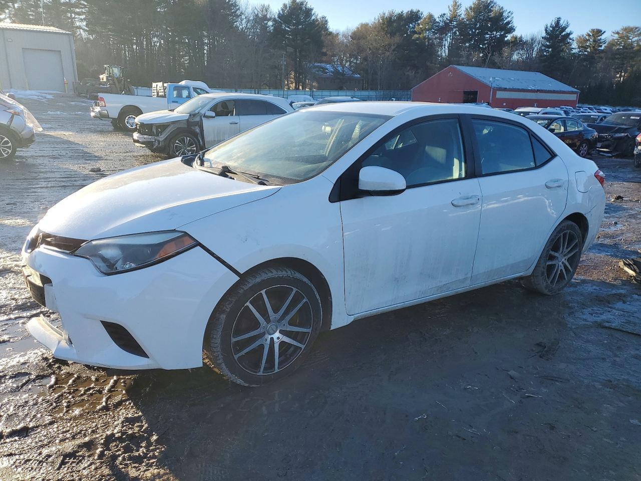 2016 TOYOTA COROLLA