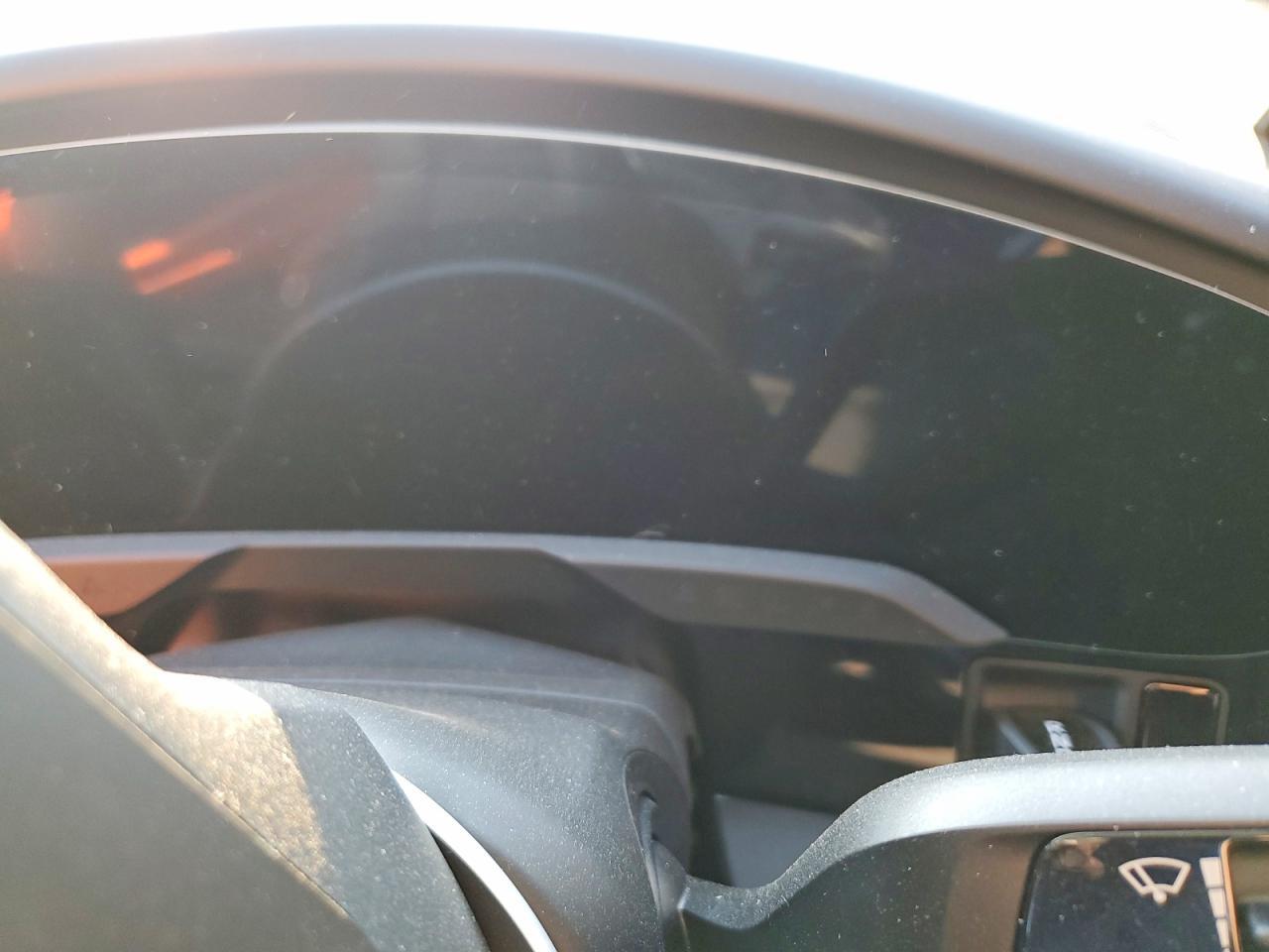 2025 PORSCHE Taycan