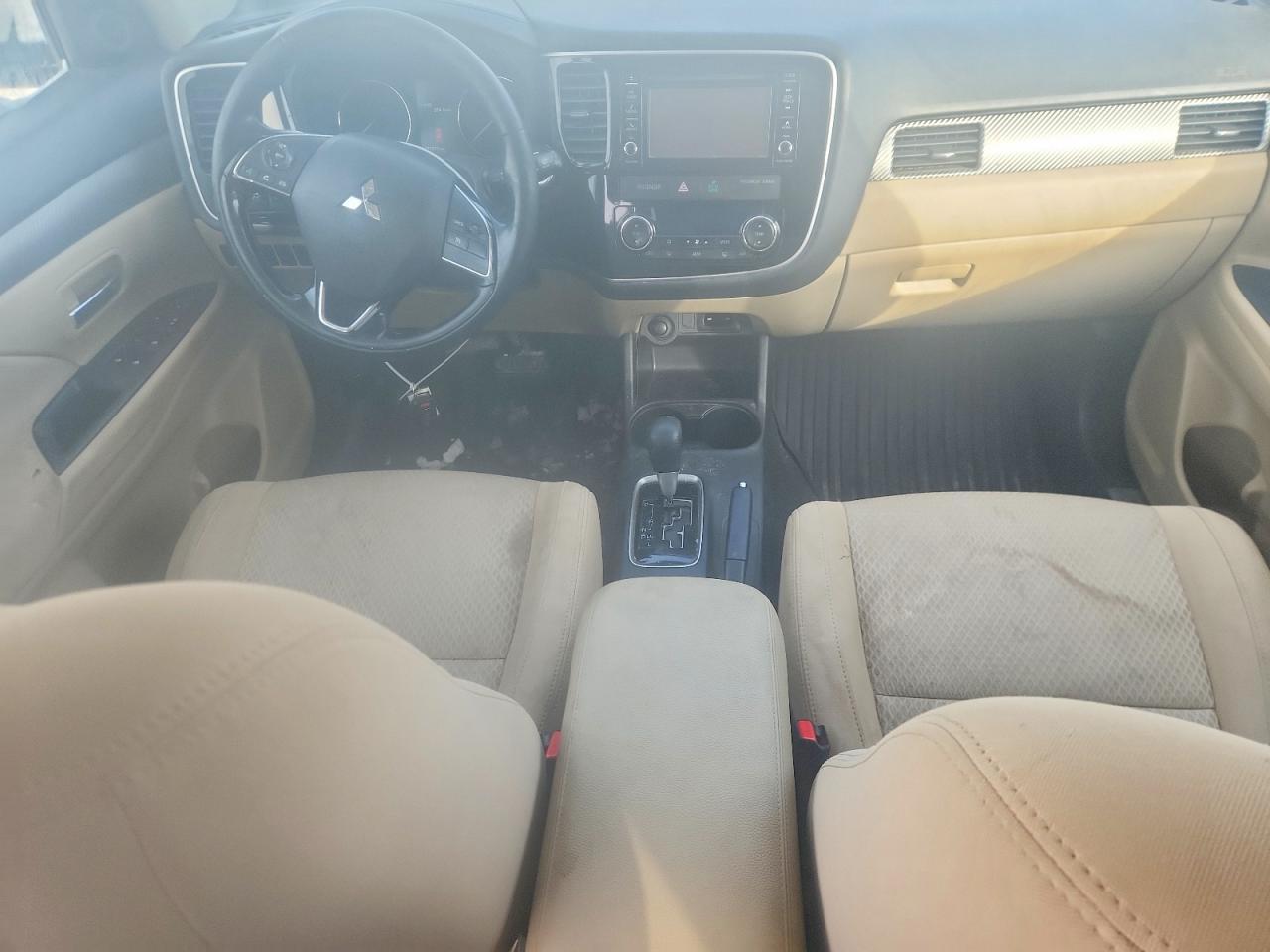 2016 MITSUBISHI outlander