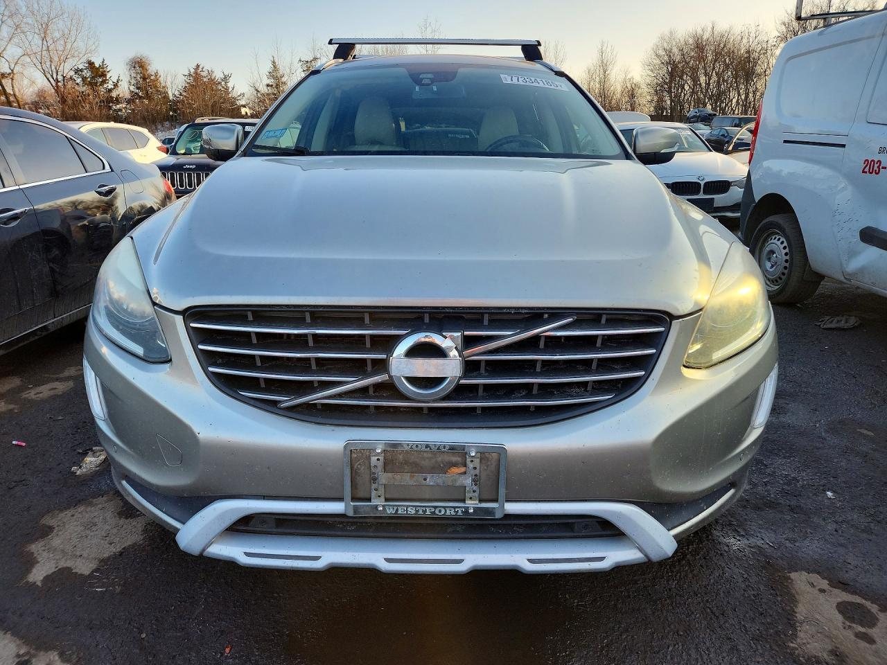 2015 VOLVO XC60