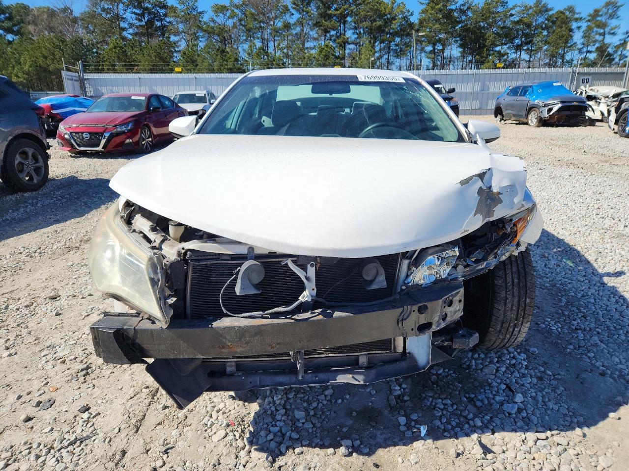 2014 TOYOTA CAMRY