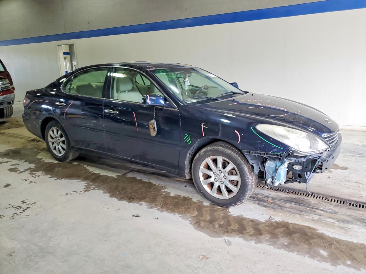 2004 LEXUS ES 330
