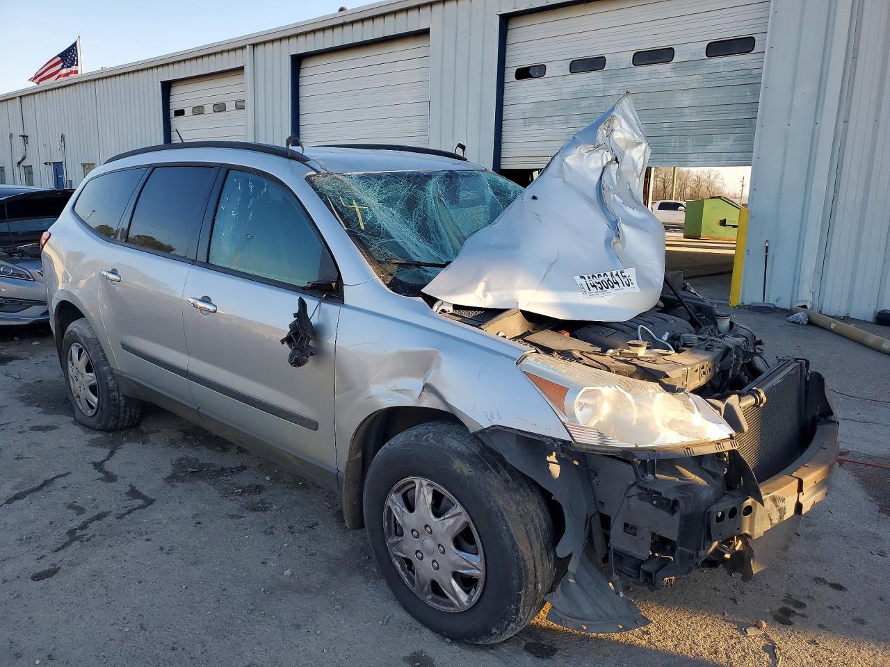2011 CHEVROLET TRAVERSE