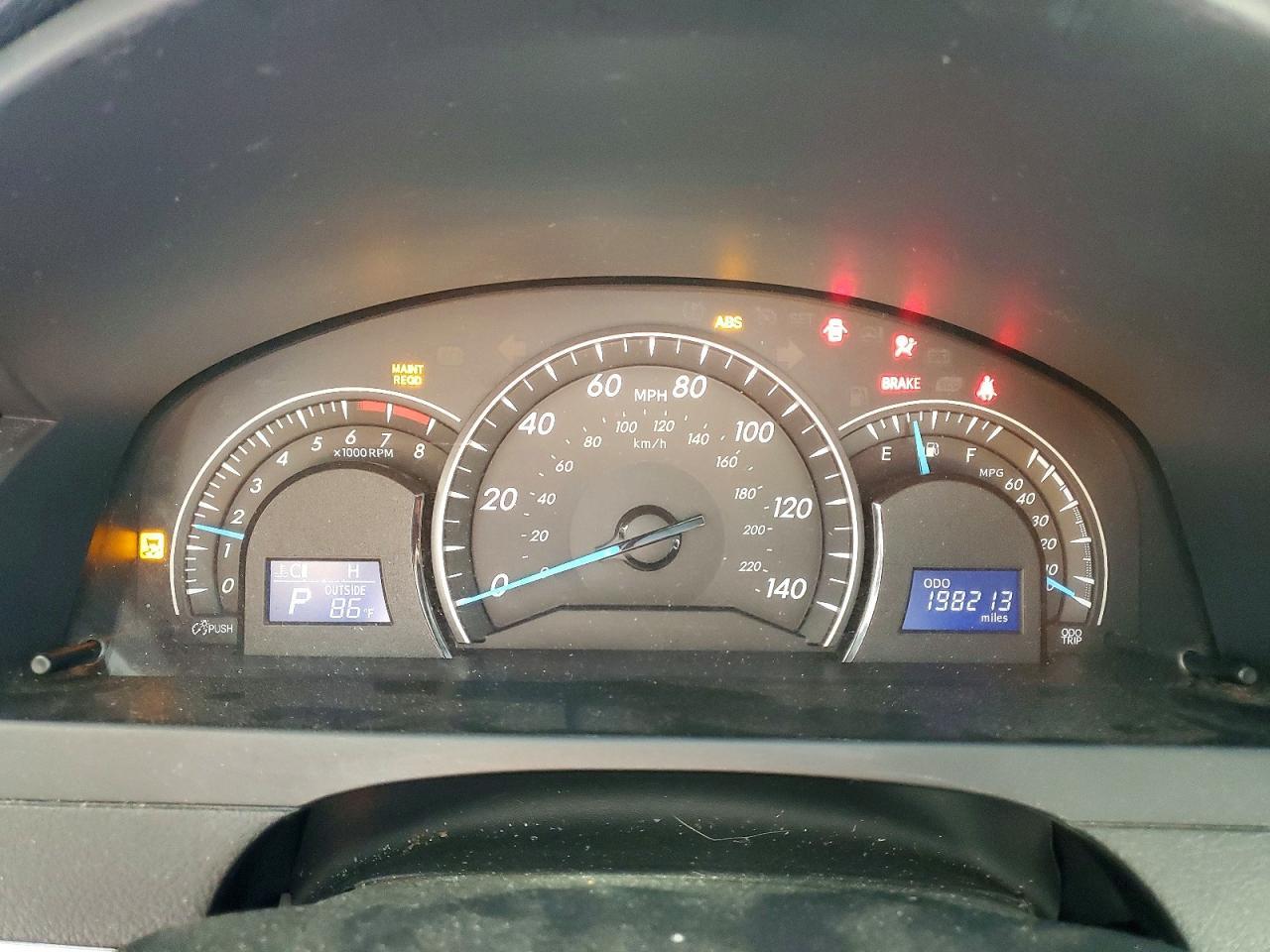 2012 TOYOTA CAMRY