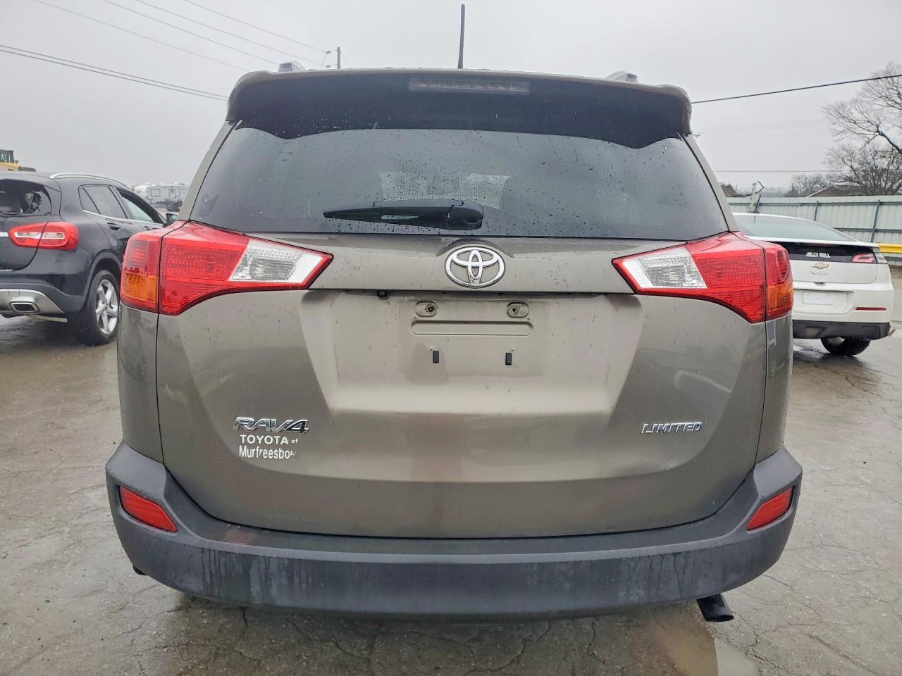 2015 TOYOTA RAV4