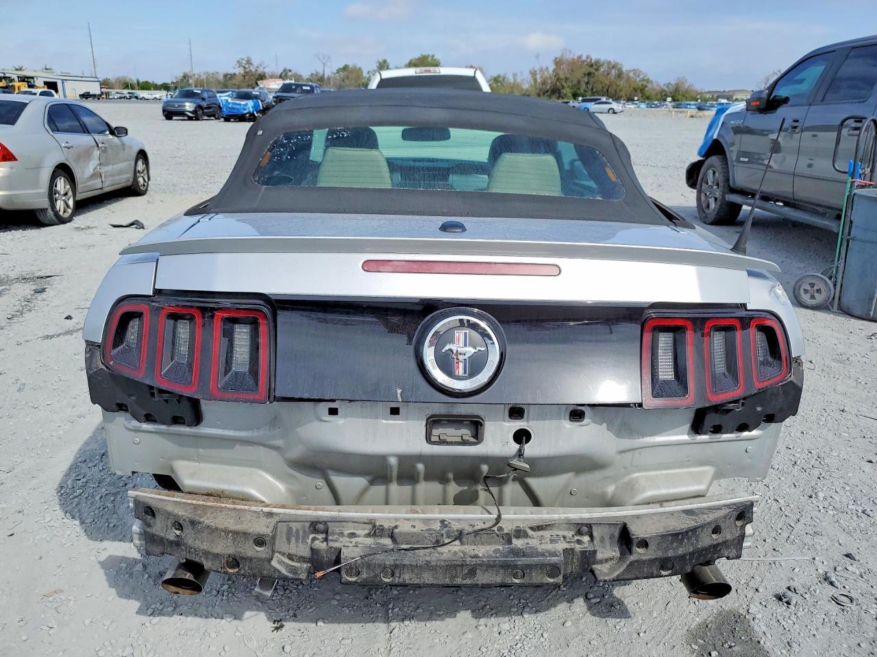 2014 FORD MUSTANG