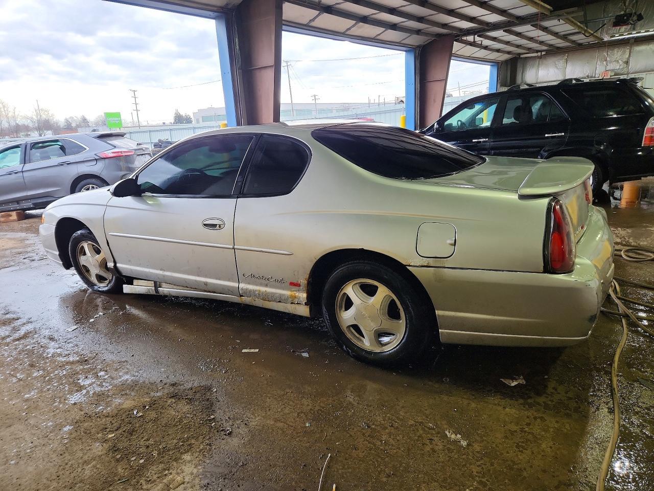 2003 CHEVROLET Monte Carlo