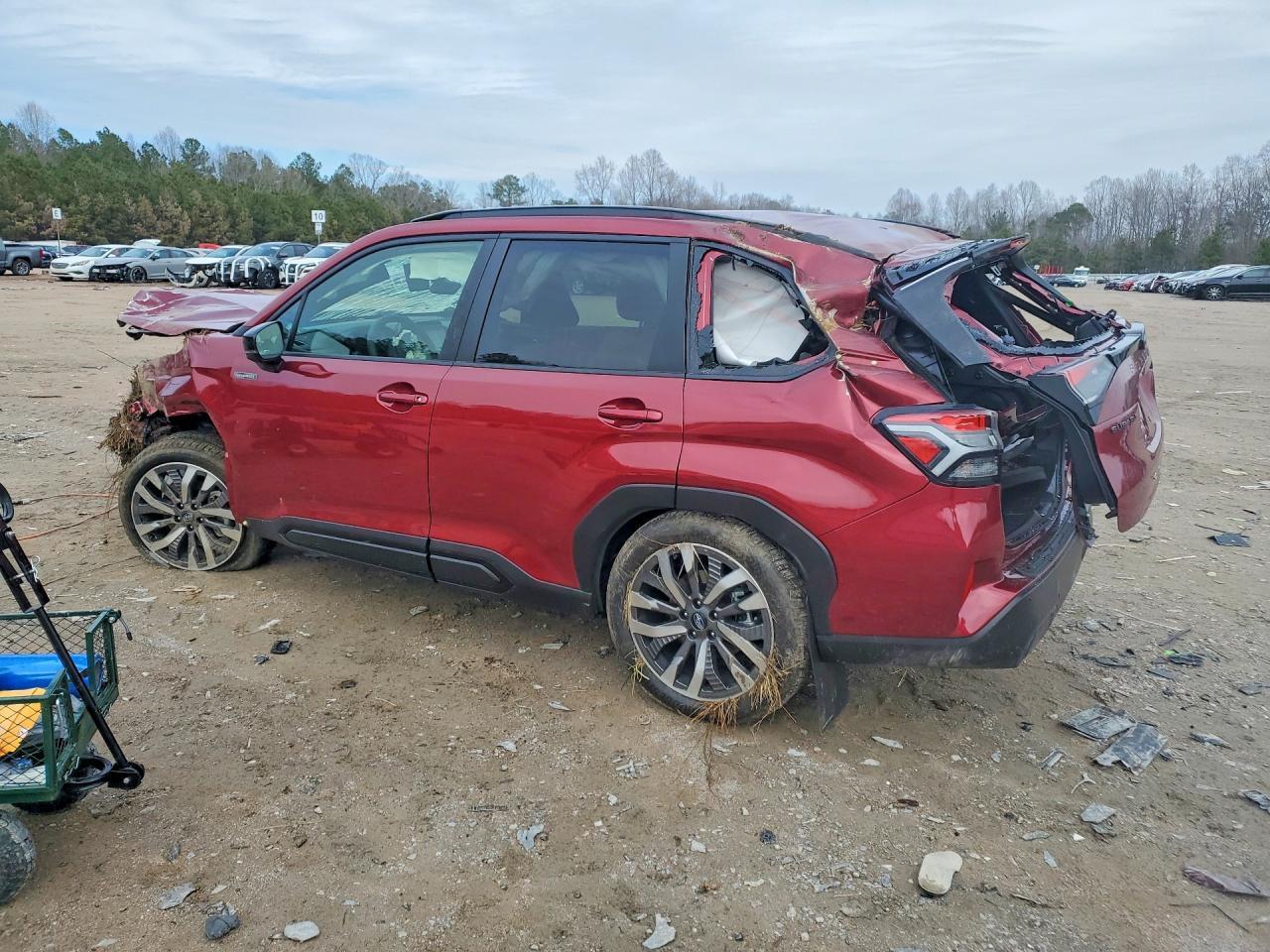 2025 SUBARU FORESTER