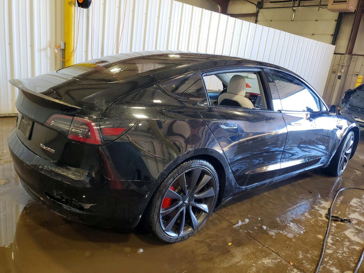 2020 TESLA MODEL 3
