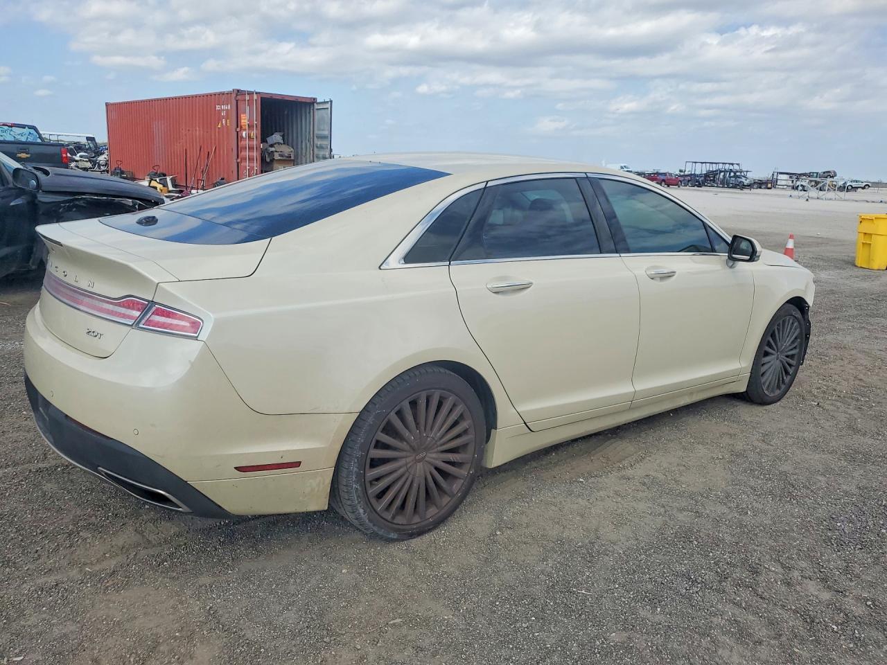 2018 LINCOLN MKZ