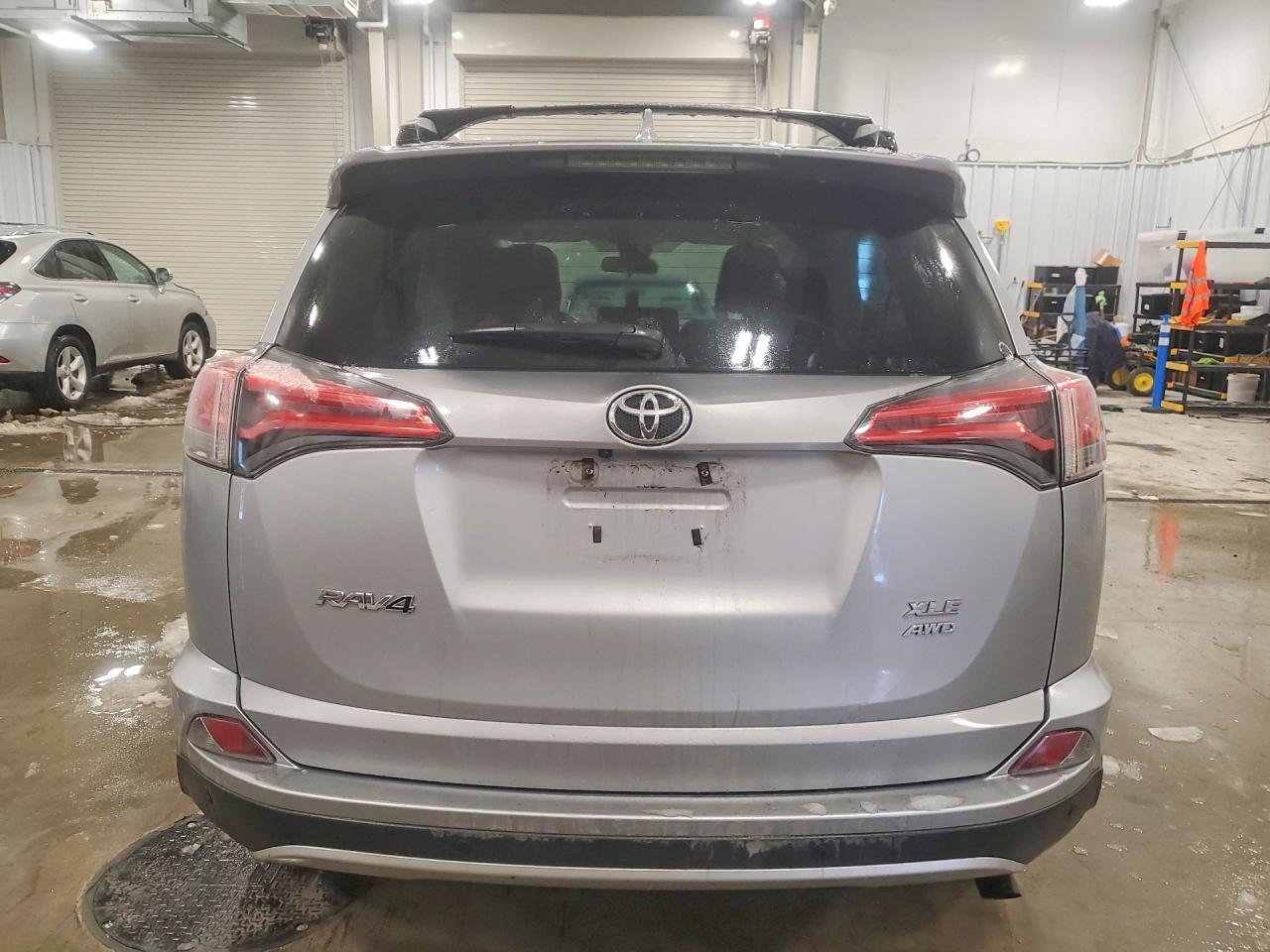 2016 TOYOTA RAV4