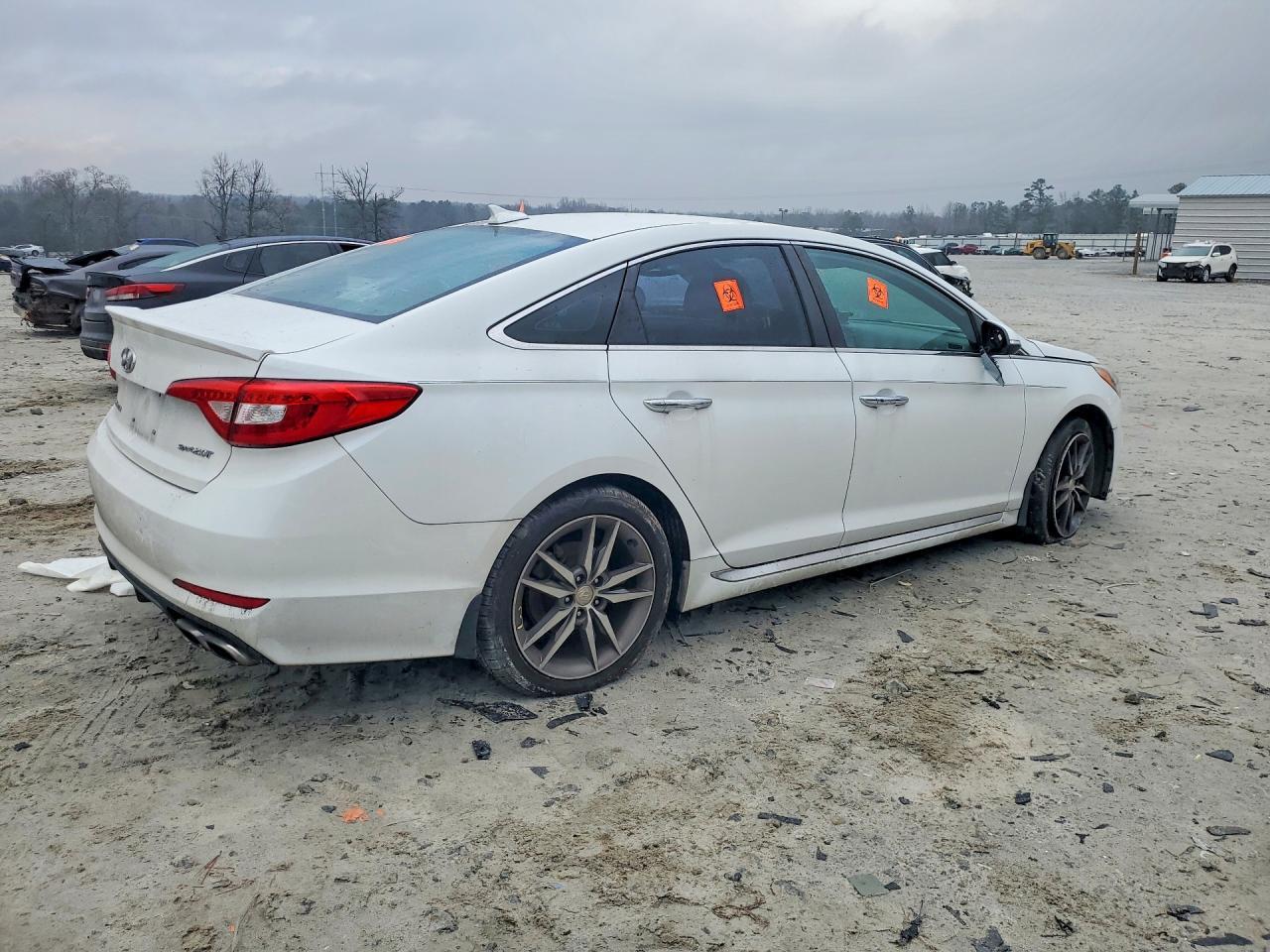 2015 HYUNDAI SONATA