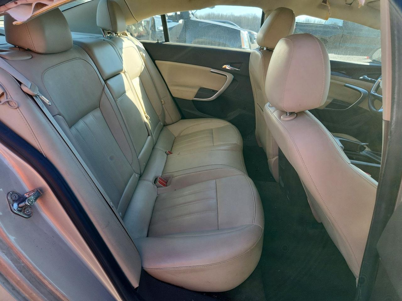 2012 BUICK Regal