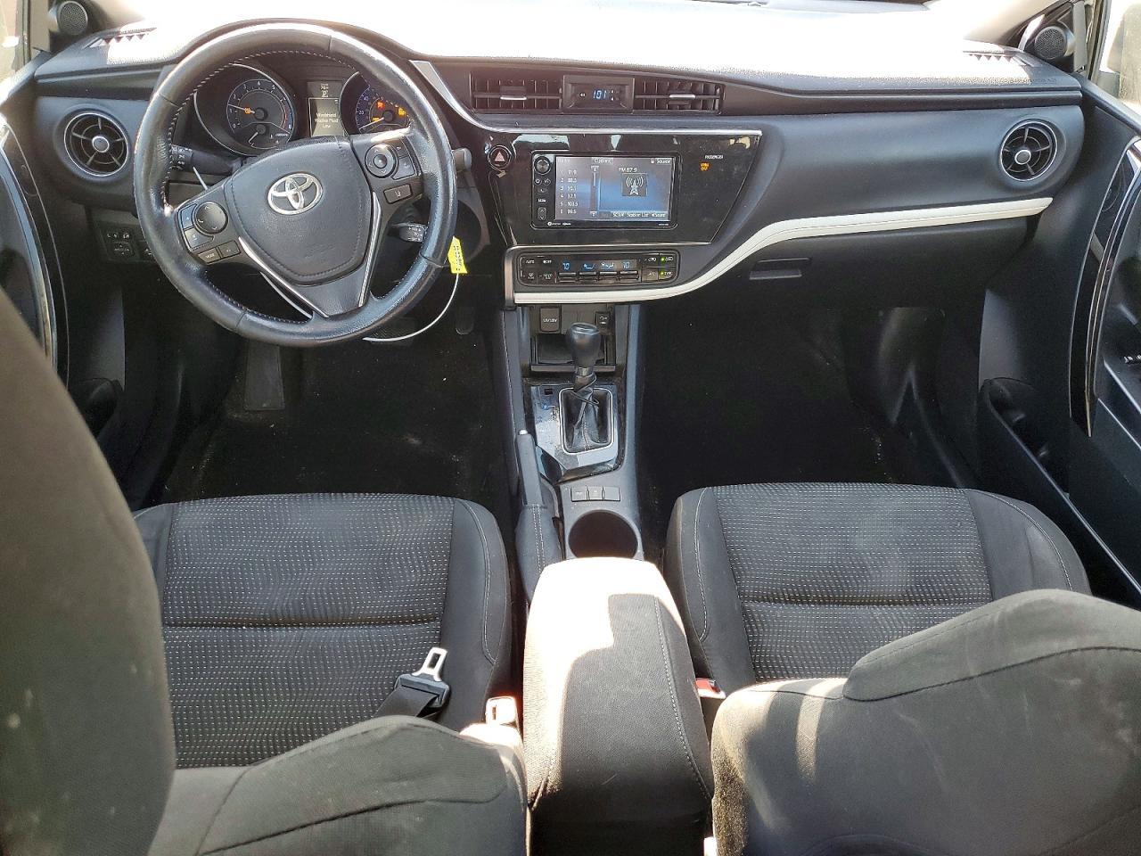 2018 TOYOTA COROLLA
