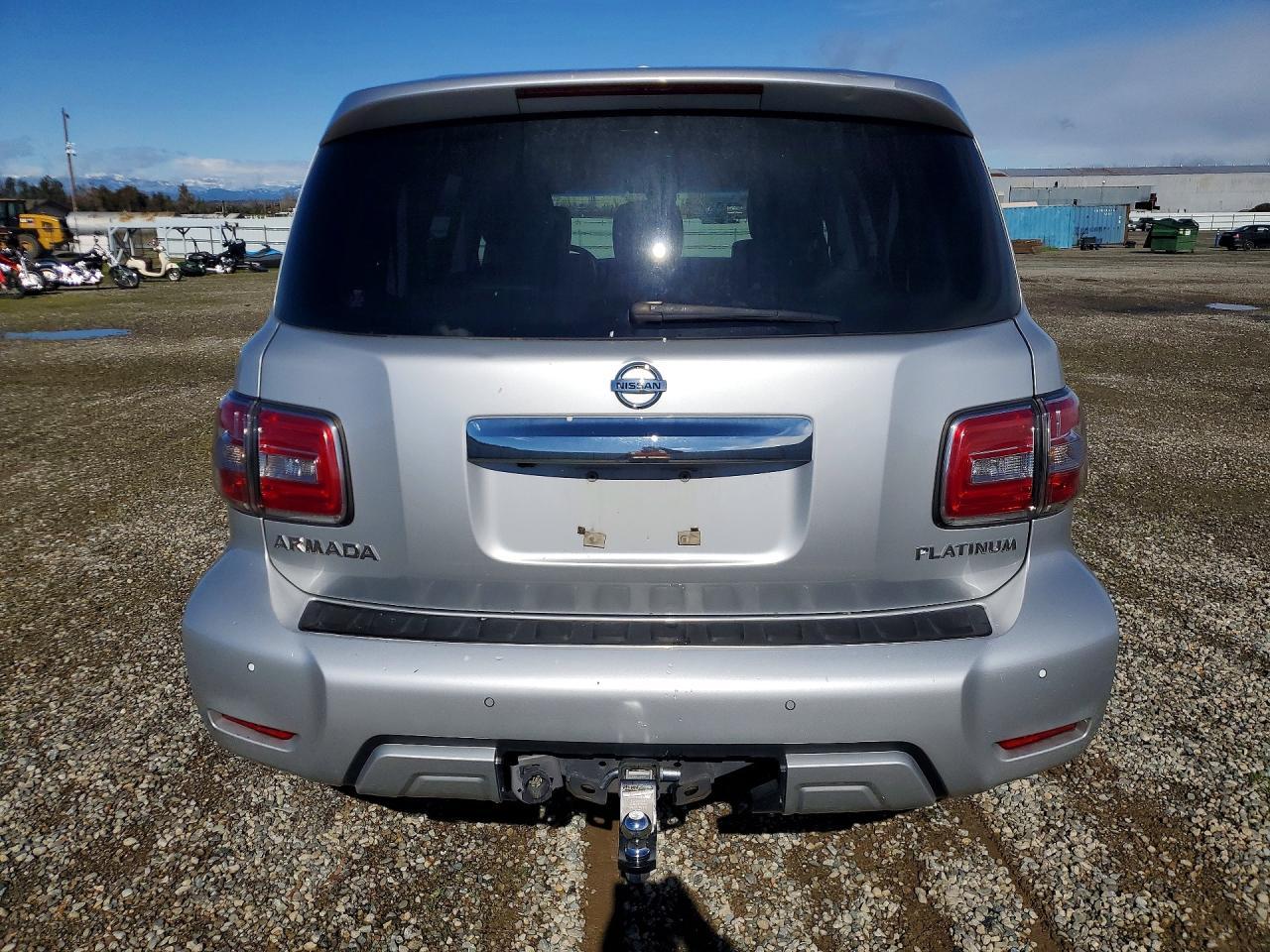 2017 NISSAN Armada