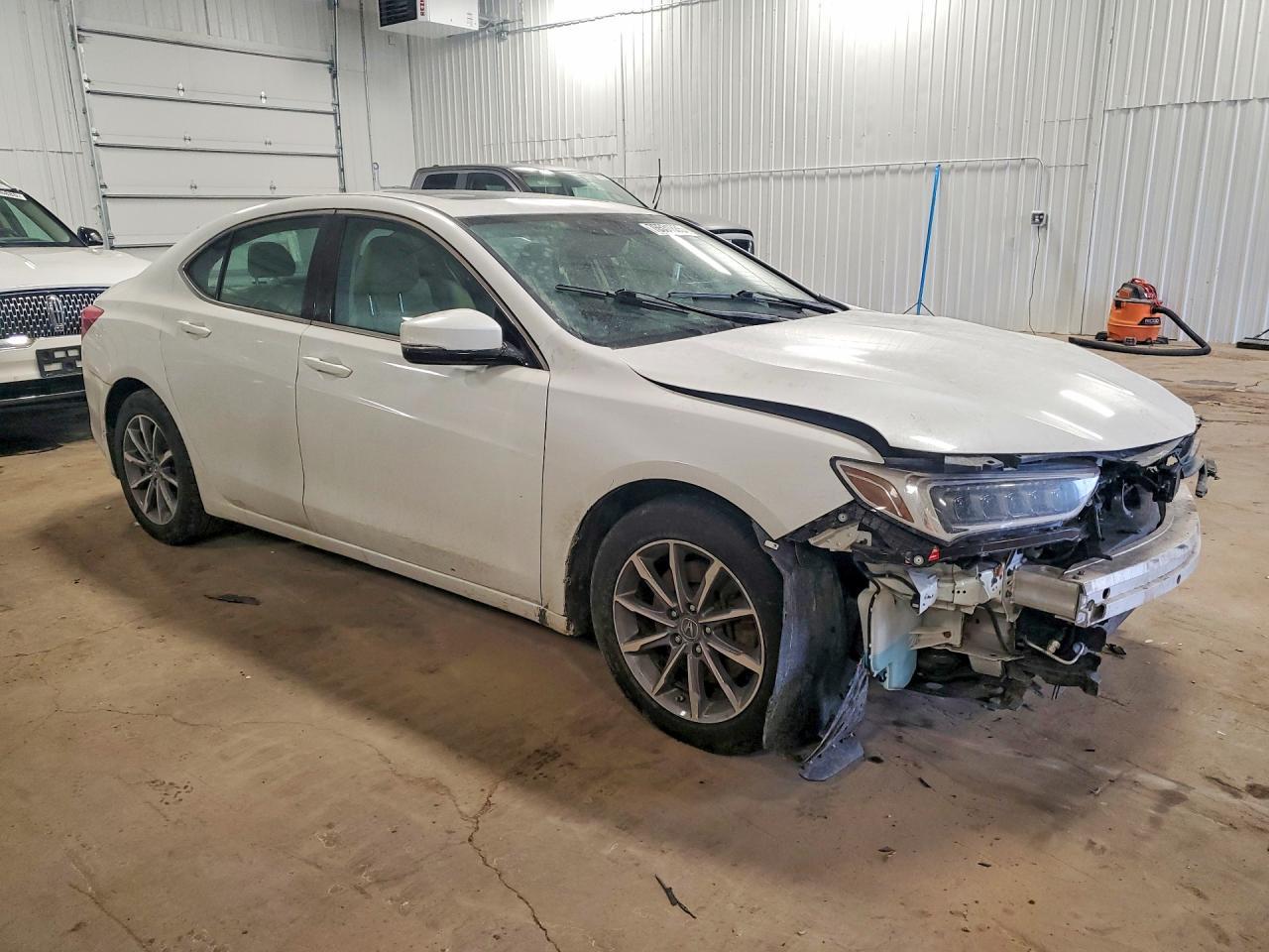 2018 ACURA TLX