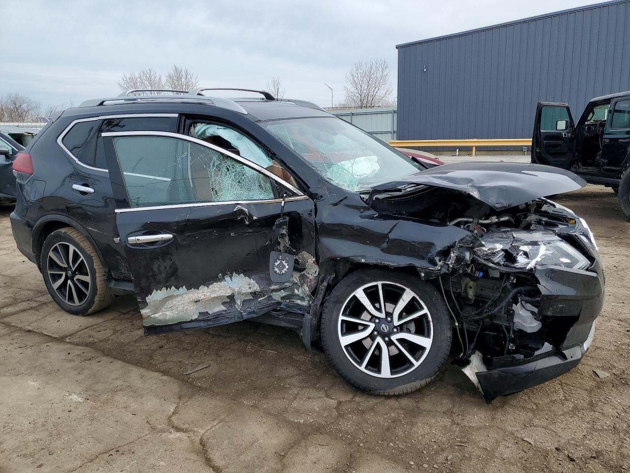 2019 NISSAN ROGUE