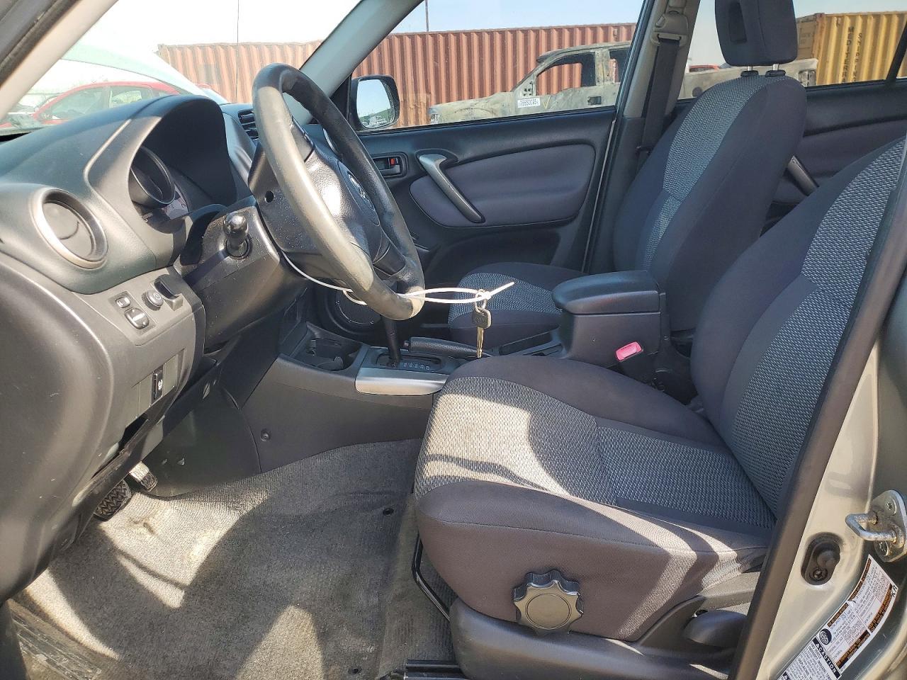 2005 TOYOTA RAV4