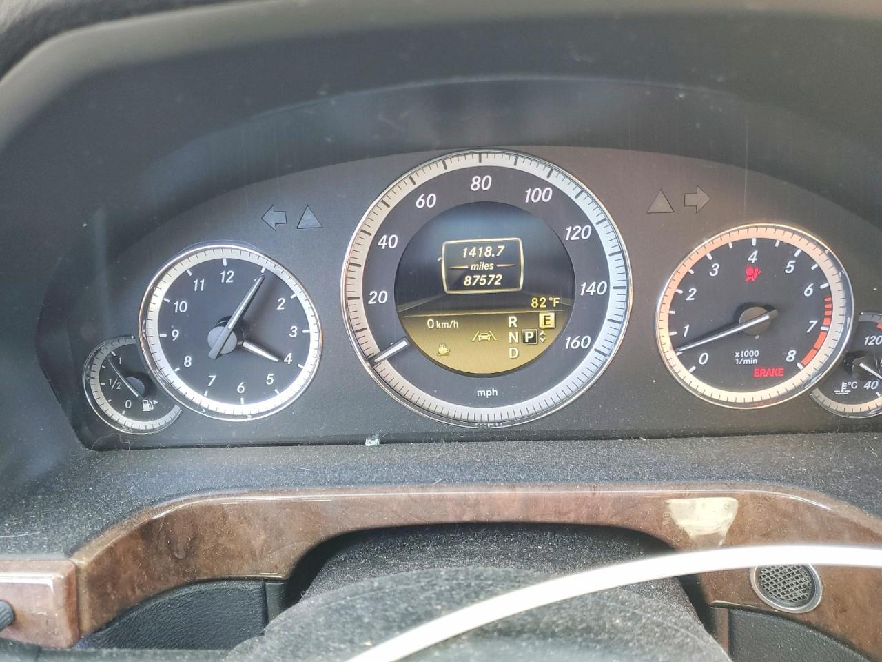 2011 MERCEDES-BENZ E-Class