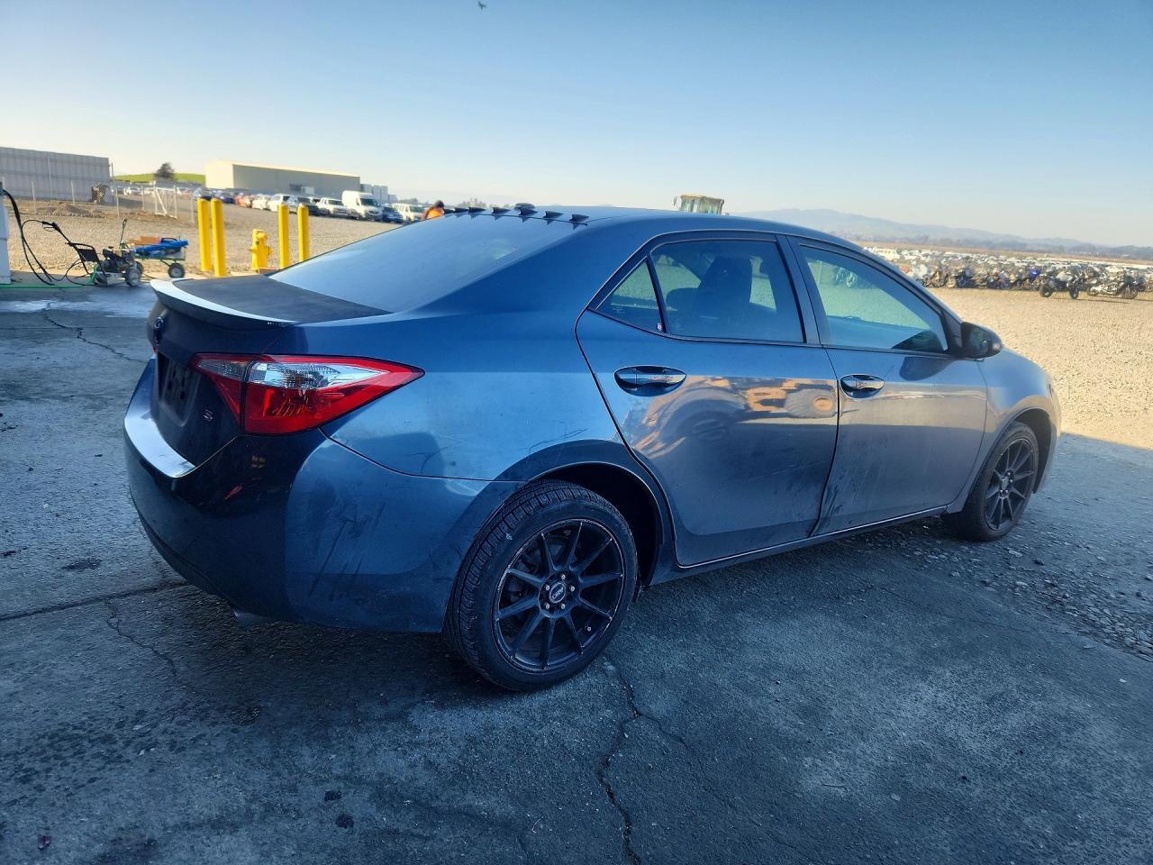2014 TOYOTA COROLLA
