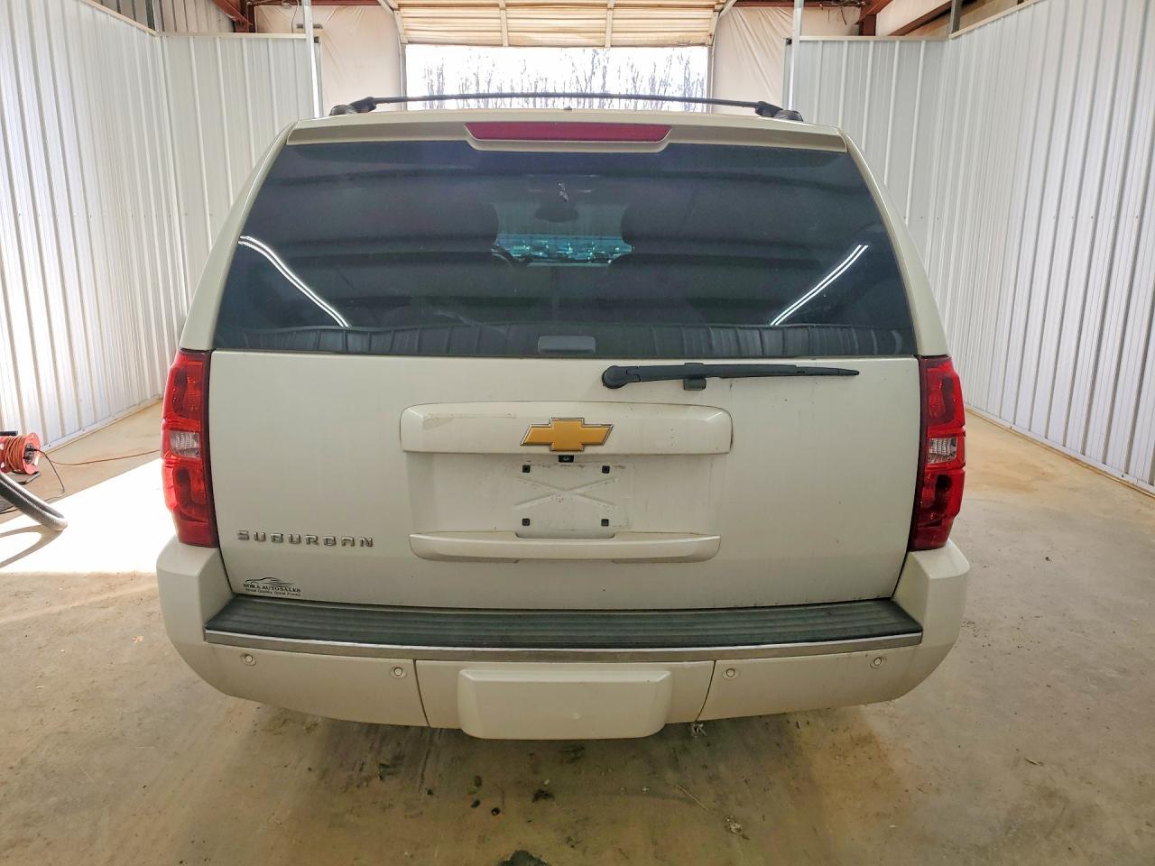 2014 CHEVROLET Suburban