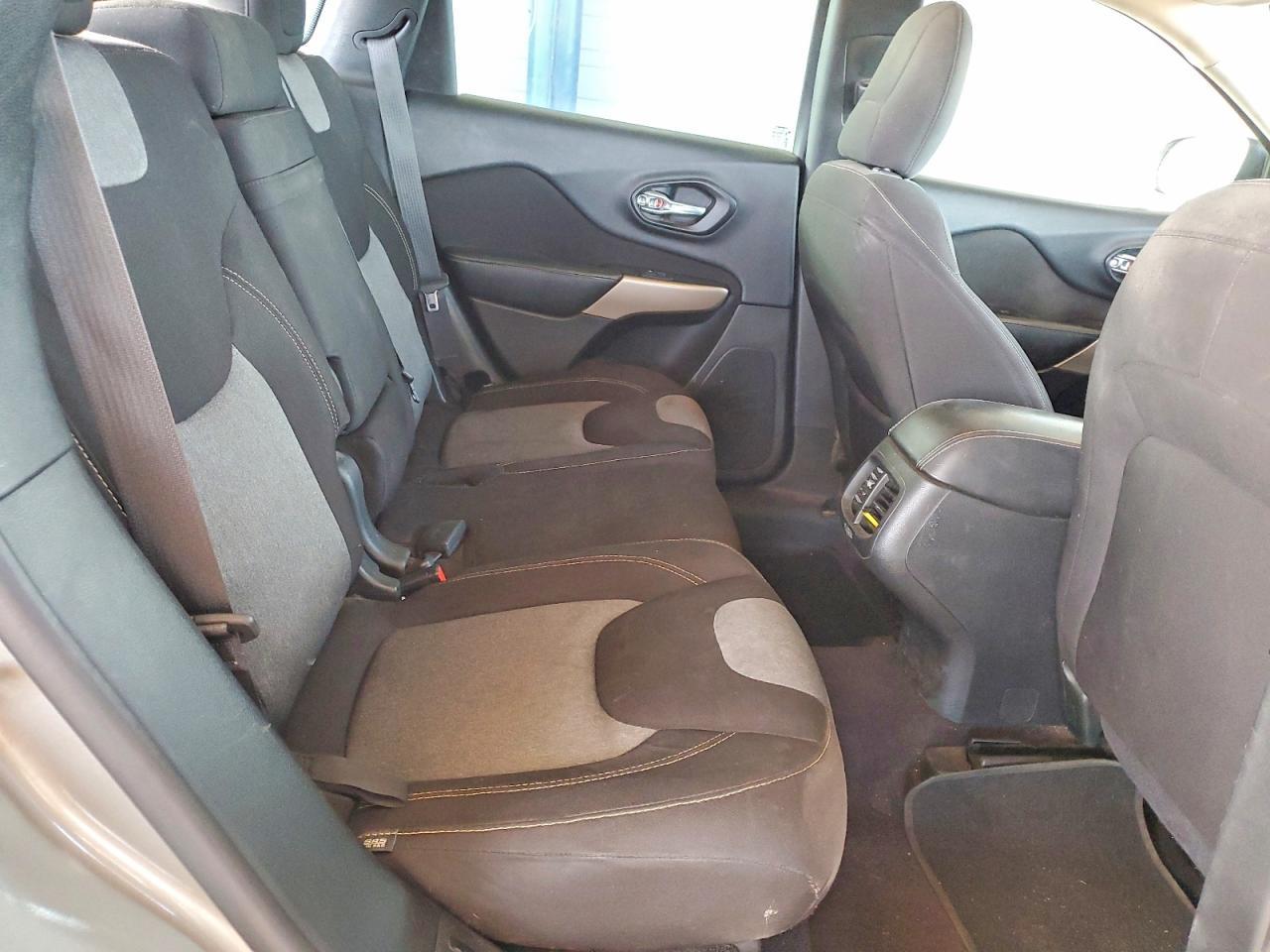 2017 JEEP CHEROKEE