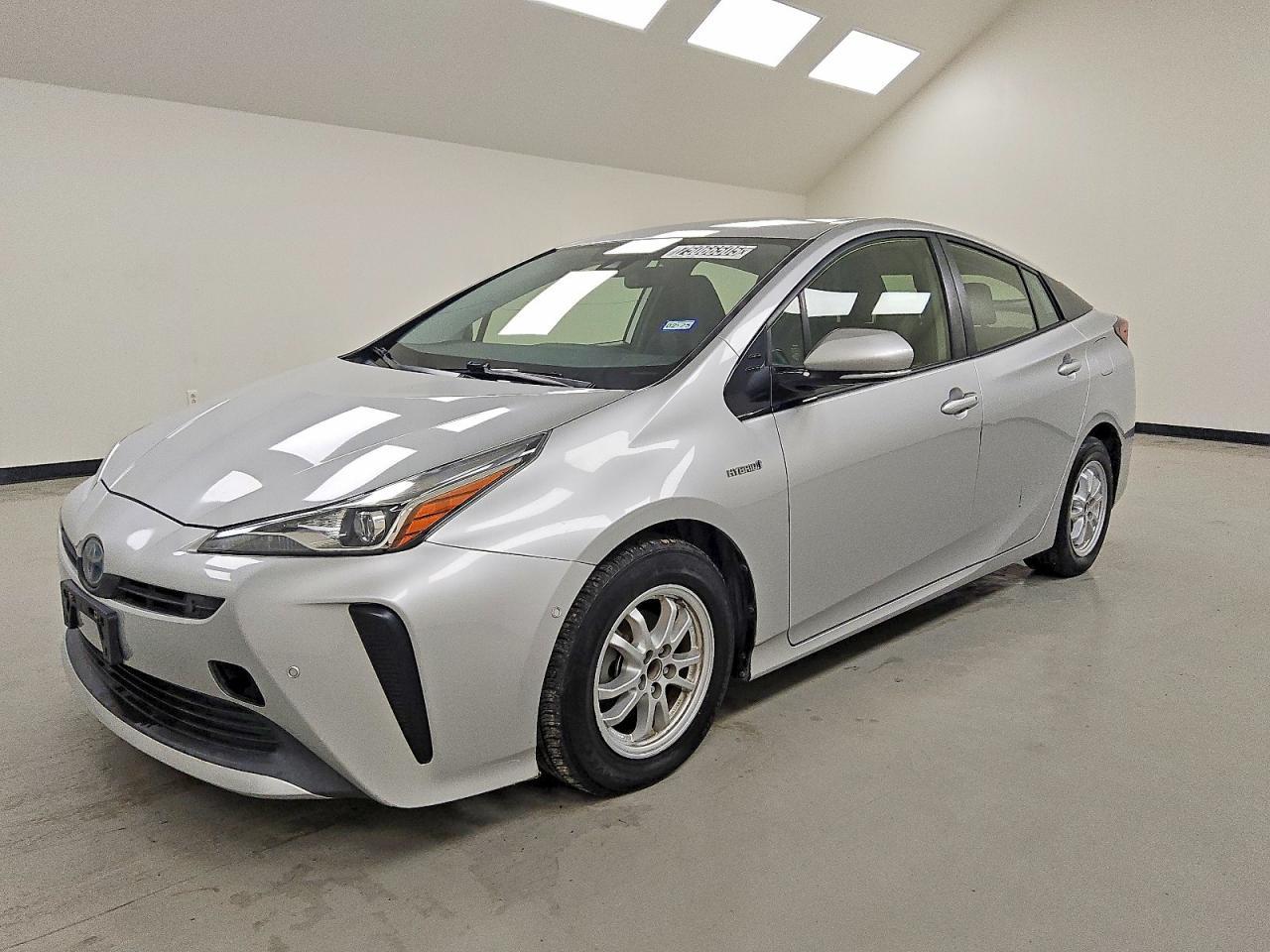 2020 TOYOTA PRIUS