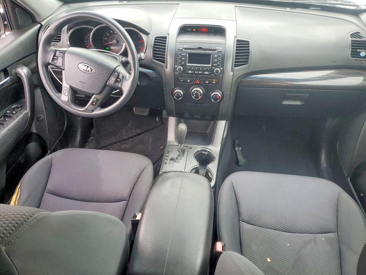 2011 KIA SORENTO